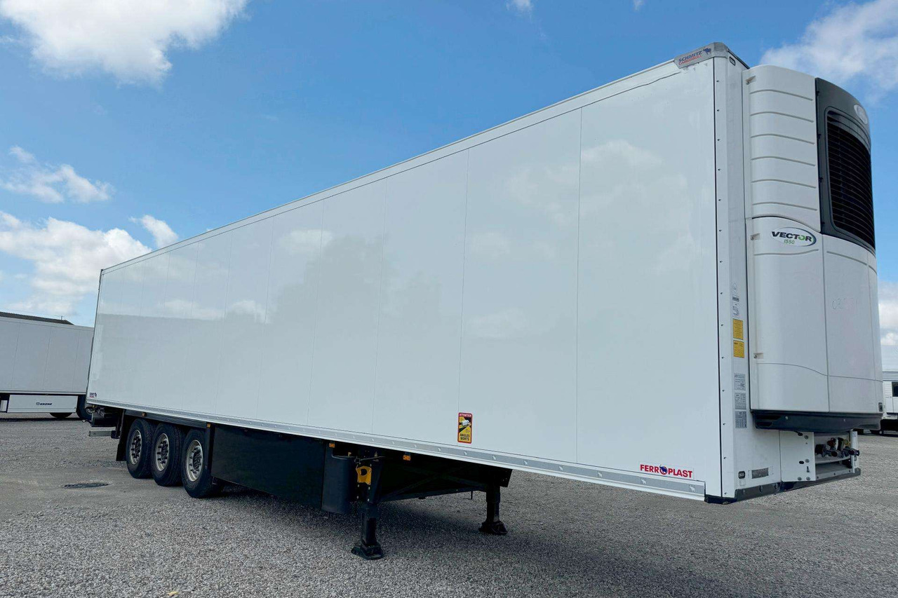 Schmitz CARRIER VECTOR 1550 - Koelwagen oplegger: afbeelding 2 Schmitz CARRIER VECTOR 1550 - Koelwagen oplegger: afbeelding 2