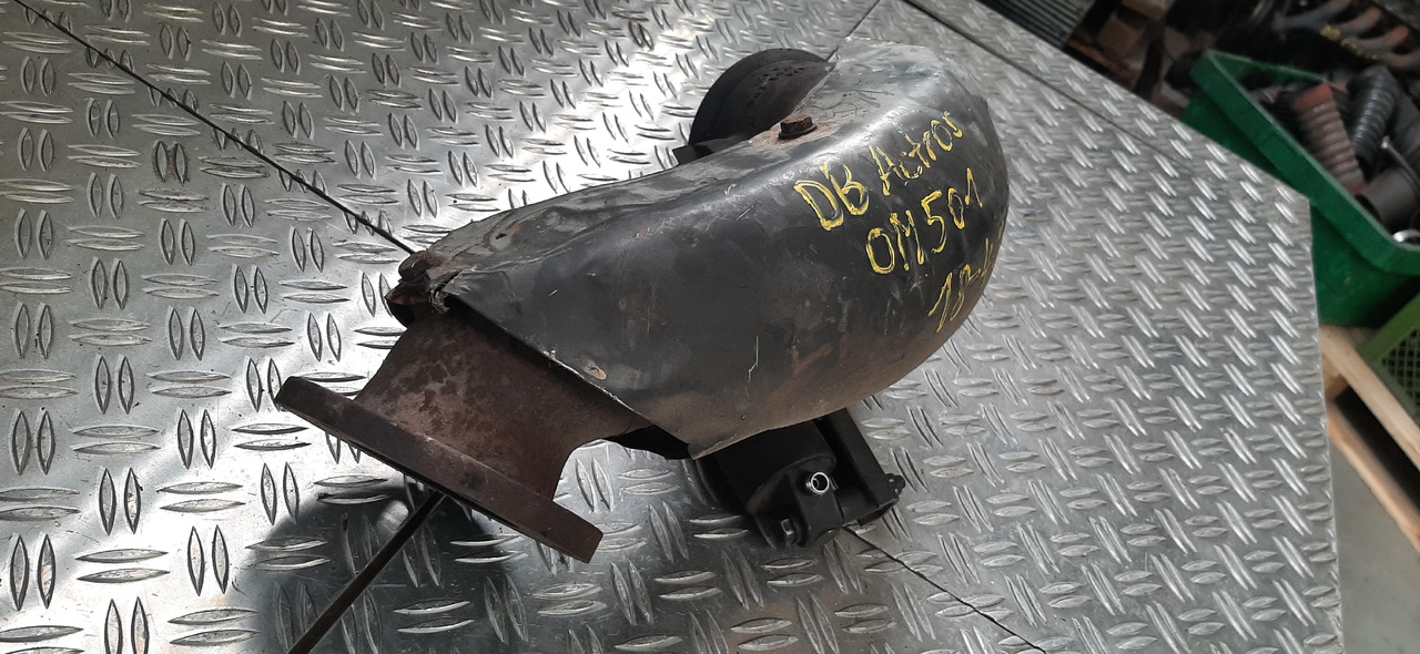 Gebrauchte DB Actros 1840 OM 501 Abgasrohr mit Motorbremse, Artikel - Nr. : 81.99999 - 9999 - Uitlaatpijp voor Vrachtwagen: afbeelding 5 Gebrauchte DB Actros 1840 OM 501 Abgasrohr mit Motorbremse, Artikel - Nr. : 81.99999 - 9999 - Uitlaatpijp voor Vrachtwagen: afbeelding 5