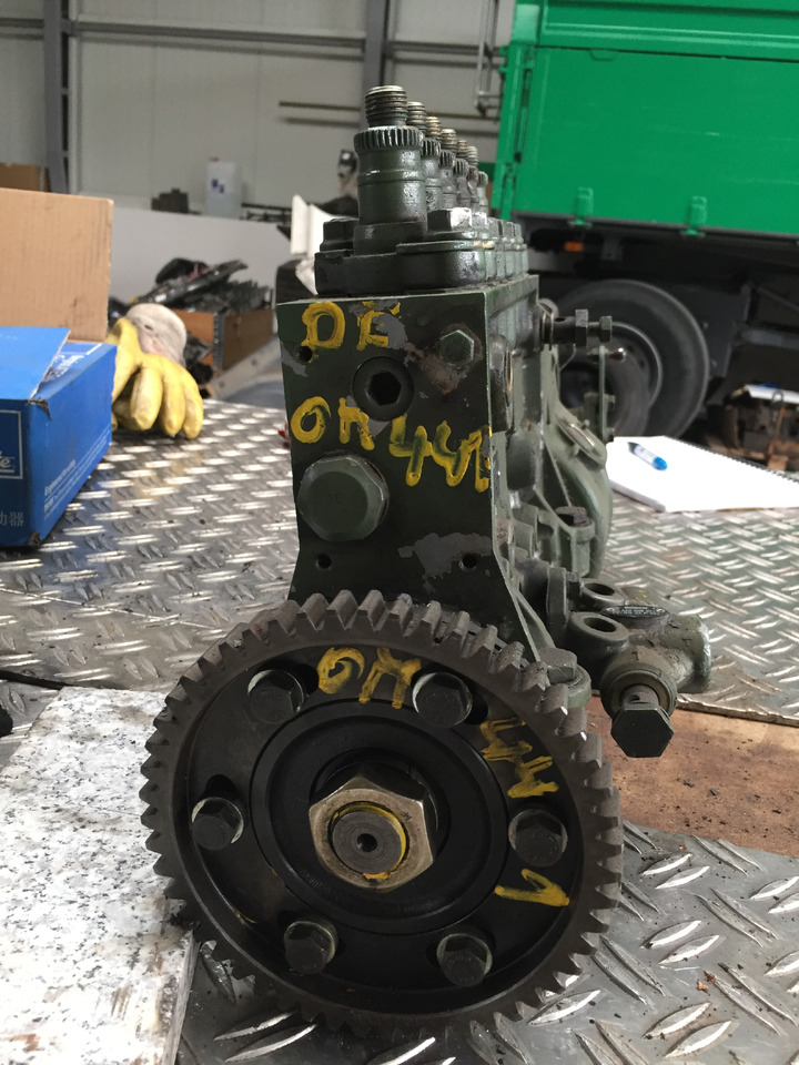 Brandstofpomp voor Vrachtwagen Gebrauchte Einspritzpumpe MB OM 441, Bosch - Nr. : 0402 646 917: afbeelding 6 Brandstofpomp voor Vrachtwagen Gebrauchte Einspritzpumpe MB OM 441, Bosch - Nr. : 0402 646 917: afbeelding 6