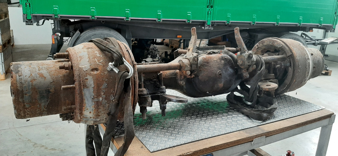 Gebrauchte MAN 19.291 Außenplanetenachse, 10 Tonnen, Artikel - Nr. : 81.99999 - 9999 - Achterass voor Vrachtwagen: afbeelding 1 Gebrauchte MAN 19.291 Außenplanetenachse, 10 Tonnen, Artikel - Nr. : 81.99999 - 9999 - Achterass voor Vrachtwagen: afbeelding 1