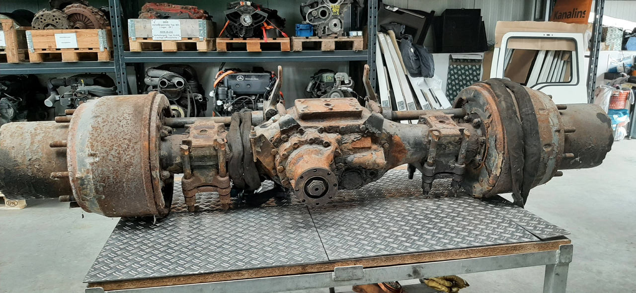 Gebrauchte MAN 19.291 Außenplanetenachse, 10 Tonnen, Artikel - Nr. : 81.99999 - 9999 - Achterass voor Vrachtwagen: afbeelding 3 Gebrauchte MAN 19.291 Außenplanetenachse, 10 Tonnen, Artikel - Nr. : 81.99999 - 9999 - Achterass voor Vrachtwagen: afbeelding 3