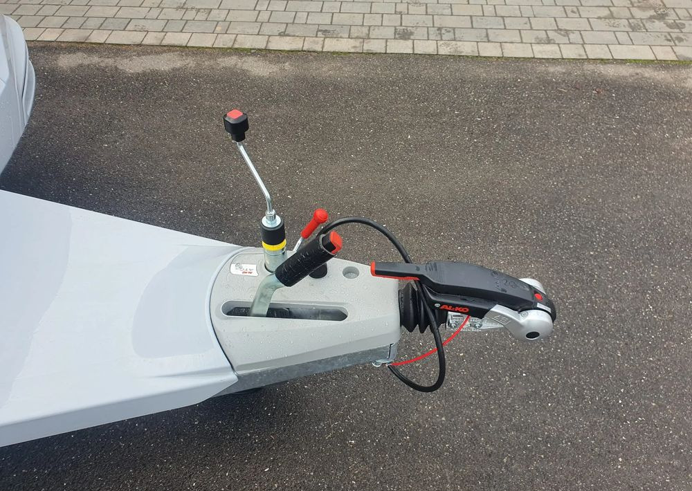 KNAUS SUDWIND 580 QS BLACK SELECTION 2026 / ALDE - Caravan: afbeelding 5 KNAUS SUDWIND 580 QS BLACK SELECTION 2026 / ALDE - Caravan: afbeelding 5