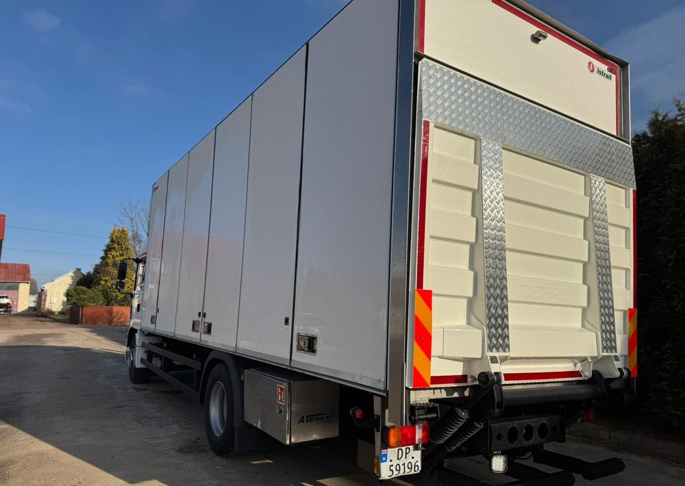 MAN MAN TGM 18.290/ IZOTERMA / OTWIERANY BOK/ /WINDA / 19 EUROPALET/ NISKI PRZEBIEG /SYPIALKA /ACC/EURO6 - Koelwagen vrachtwagen: afbeelding 5 MAN MAN TGM 18.290/ IZOTERMA / OTWIERANY BOK/ /WINDA / 19 EUROPALET/ NISKI PRZEBIEG /SYPIALKA /ACC/EURO6 - Koelwagen vrachtwagen: afbeelding 5