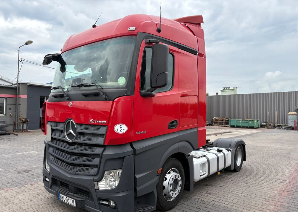 Mercedes-Benz ACTROS 1845 - Trekker: afbeelding 1 Mercedes-Benz ACTROS 1845 - Trekker: afbeelding 1