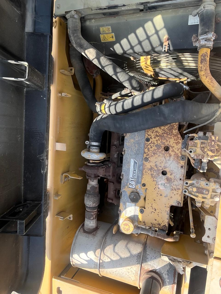 CATERPILLAR 323DL - Rupsgraafmachine: afbeelding 4 CATERPILLAR 323DL - Rupsgraafmachine: afbeelding 4