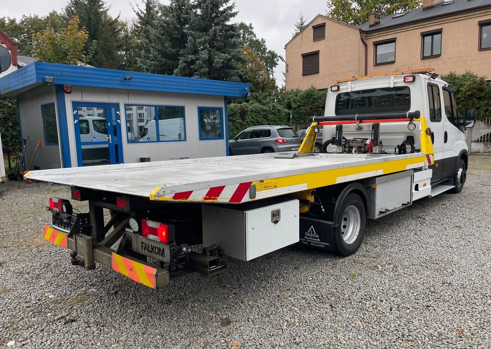 Iveco Daily 70C18 Pomoc drogowa Laweta 2017r - Bergingsvoertuig: afbeelding 5 Iveco Daily 70C18 Pomoc drogowa Laweta 2017r - Bergingsvoertuig: afbeelding 5