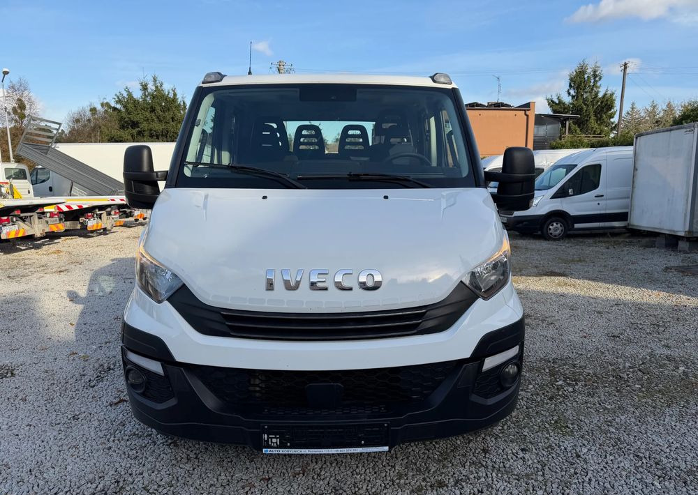 Iveco Daily 70C18 Pomoc drogowa Laweta 2019r Hi-Matic - Bergingsvoertuig: afbeelding 2 Iveco Daily 70C18 Pomoc drogowa Laweta 2019r Hi-Matic - Bergingsvoertuig: afbeelding 2