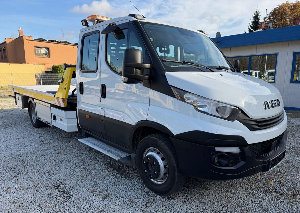 Iveco Daily 70C18 Pomoc drogowa Laweta 2019r Hi-Matic - Bergingsvoertuig: afbeelding 3 Iveco Daily 70C18 Pomoc drogowa Laweta 2019r Hi-Matic - Bergingsvoertuig: afbeelding 3