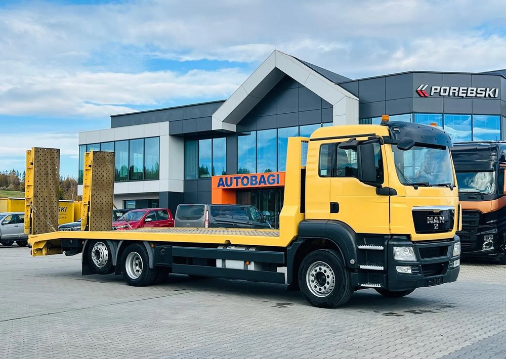 MAN TGS / 6x2/ LAWETA / PLATFORMA / NAJAZDY HYDRAULICZNE / WYCIĄGARKA / oś skrętna i podnoszona - Bergingsvoertuig: afbeelding 1 MAN TGS / 6x2/ LAWETA / PLATFORMA / NAJAZDY HYDRAULICZNE / WYCIĄGARKA / oś skrętna i podnoszona - Bergingsvoertuig: afbeelding 1