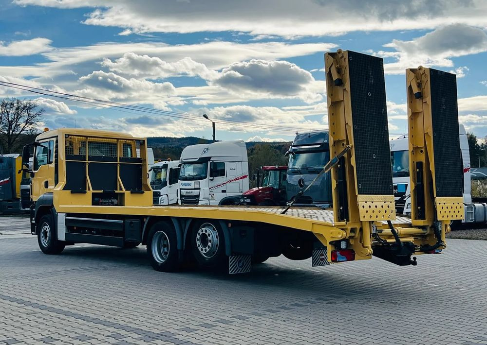 MAN TGS / 6x2/ LAWETA / PLATFORMA / NAJAZDY HYDRAULICZNE / WYCIĄGARKA / oś skrętna i podnoszona - Bergingsvoertuig: afbeelding 4 MAN TGS / 6x2/ LAWETA / PLATFORMA / NAJAZDY HYDRAULICZNE / WYCIĄGARKA / oś skrętna i podnoszona - Bergingsvoertuig: afbeelding 4