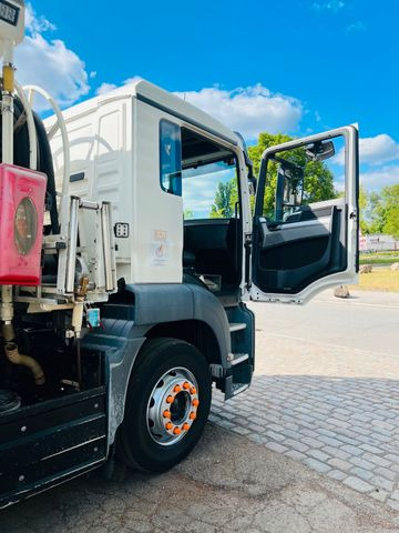 Tankwagen MAN TGS 26.360 TANK WILLIG 2014 Heizöl, Diesel: afbeelding 10 Tankwagen MAN TGS 26.360 TANK WILLIG 2014 Heizöl, Diesel: afbeelding 10