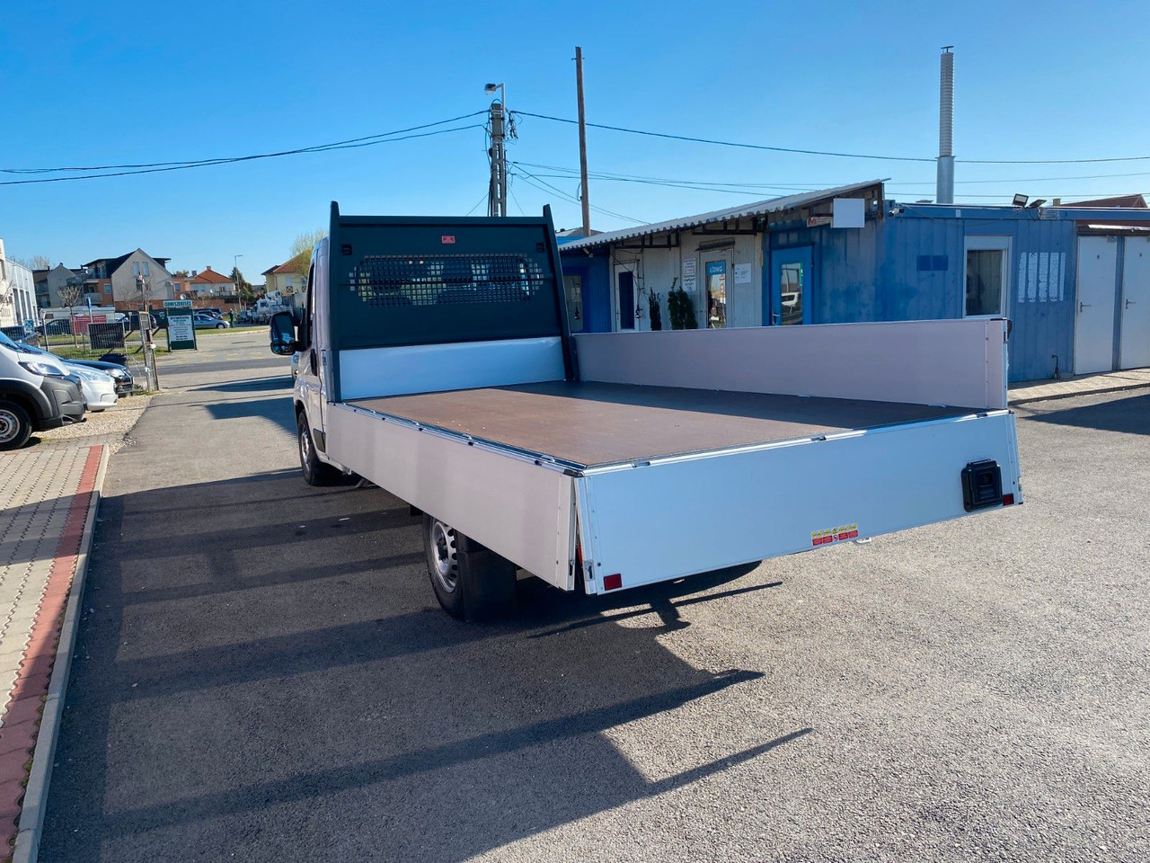 Fiat DUCATO XLWB MAXI PRITSCHE - Bestelwagen met open laadbak: afbeelding 4 Fiat DUCATO XLWB MAXI PRITSCHE - Bestelwagen met open laadbak: afbeelding 4