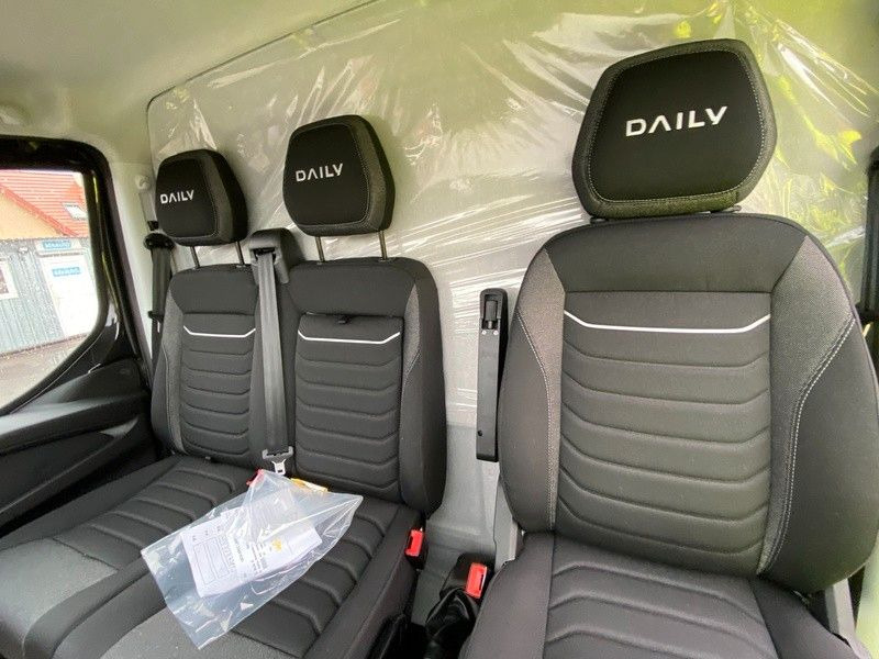 Iveco 35C18H - Gesloten bestelwagen: afbeelding 5 Iveco 35C18H - Gesloten bestelwagen: afbeelding 5