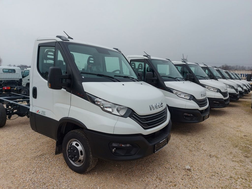 Iveco Daily 35C16 Fahrgestell Wählbar Aufbau Euro6E Iveco Daily 35C16 Fahrgestell Wählbar Aufbau Euro6E - Chassis vrachtwagen, Kraanwagen: afbeelding 2 Iveco Daily 35C16 Fahrgestell Wählbar Aufbau Euro6E Iveco Daily 35C16 Fahrgestell Wählbar Aufbau Euro6E - Chassis vrachtwagen, Kraanwagen: afbeelding 2