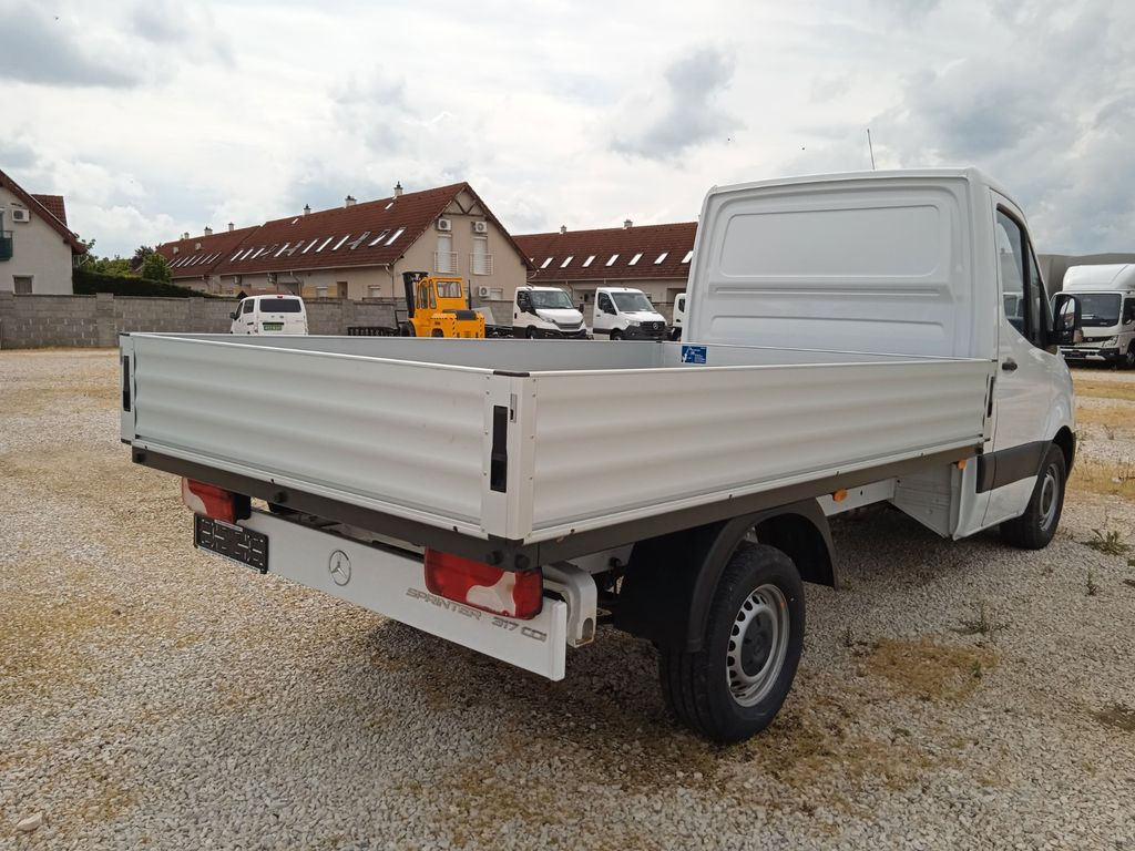 Mercedes-Benz 317 CDI RWD L2 Pritche 3665mm SOFORT Mercedes-Benz 317 CDI RWD L2 Pritche 3665mm SOFORT - Bestelwagen met open laadbak: afbeelding 3 Mercedes-Benz 317 CDI RWD L2 Pritche 3665mm SOFORT Mercedes-Benz 317 CDI RWD L2 Pritche 3665mm SOFORT - Bestelwagen met open laadbak: afbeelding 3