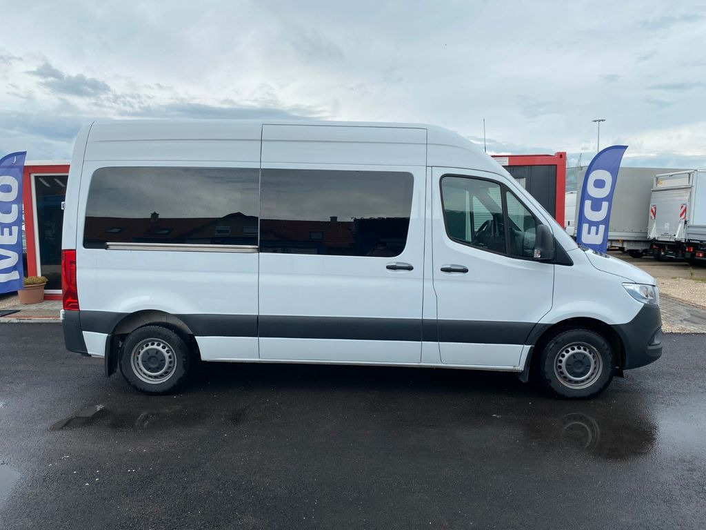 Mercedes-Benz Sprinter 11,5m3 315 9 Sitzer 150Ps SOFORT Mercedes-Benz Sprinter 11,5m3 315 9 Sitzer 150Ps SOFORT - Minibus, Personenvervoer: afbeelding 2 Mercedes-Benz Sprinter 11,5m3 315 9 Sitzer 150Ps SOFORT Mercedes-Benz Sprinter 11,5m3 315 9 Sitzer 150Ps SOFORT - Minibus, Personenvervoer: afbeelding 2