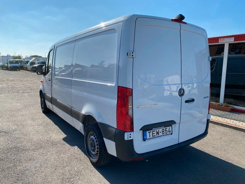 Mercedes-Benz Sprinter III Kasten FWD 211/215 CDI FWD L2 - Koelwagen: afbeelding 4 Mercedes-Benz Sprinter III Kasten FWD 211/215 CDI FWD L2 - Koelwagen: afbeelding 4