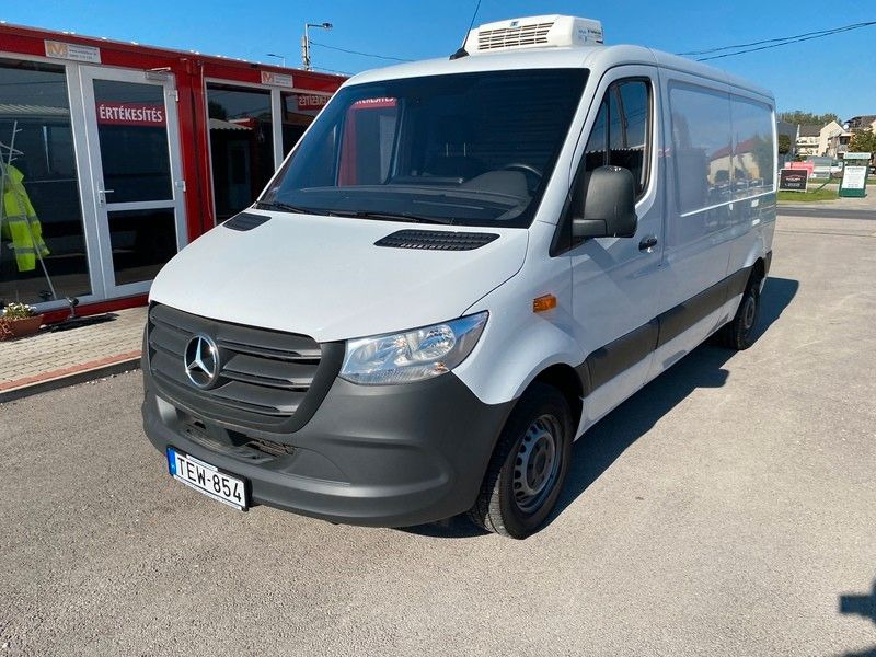 Mercedes-Benz Sprinter III Kasten FWD 211/215 CDI FWD L2 - Koelwagen: afbeelding 2 Mercedes-Benz Sprinter III Kasten FWD 211/215 CDI FWD L2 - Koelwagen: afbeelding 2