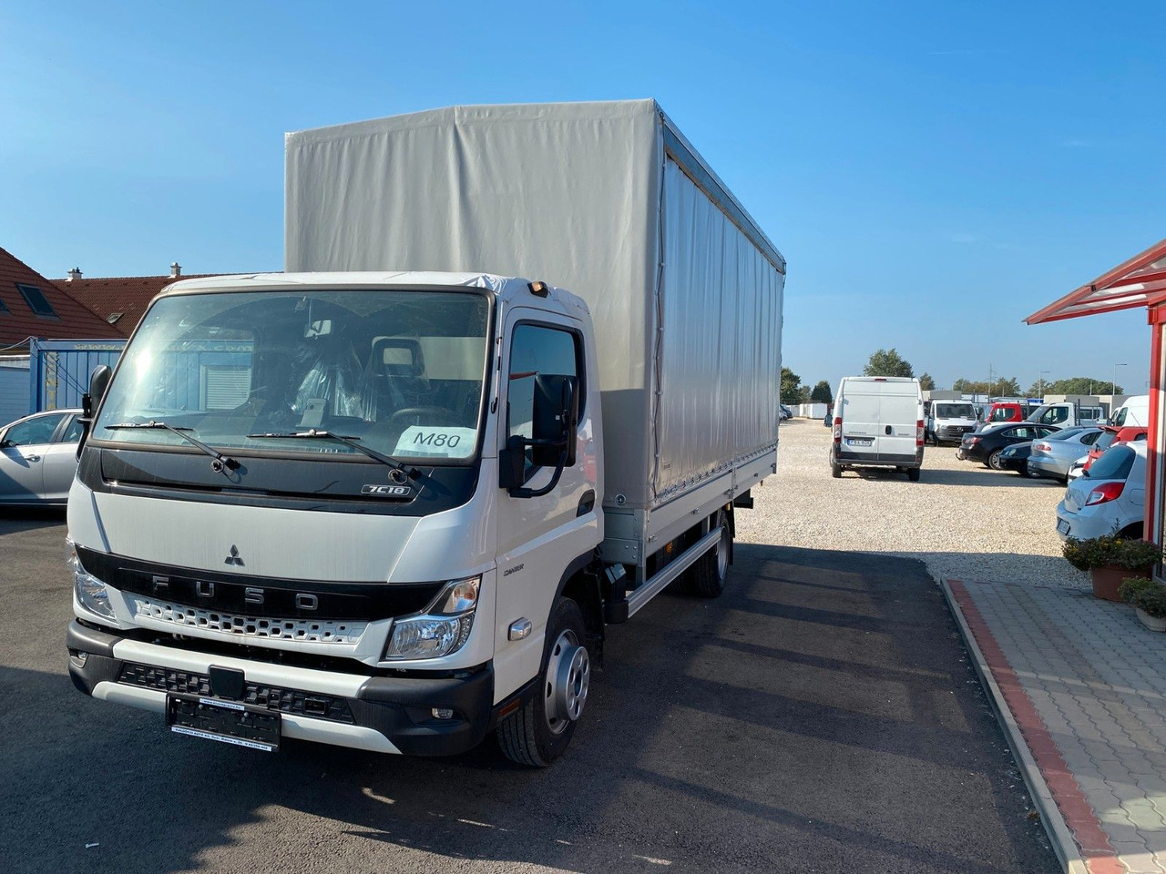 Mitsubishi Canter FUSO 3C15 PRITSCHE+PLANE - Kipper bestelwagen: afbeelding 2 Mitsubishi Canter FUSO 3C15 PRITSCHE+PLANE - Kipper bestelwagen: afbeelding 2