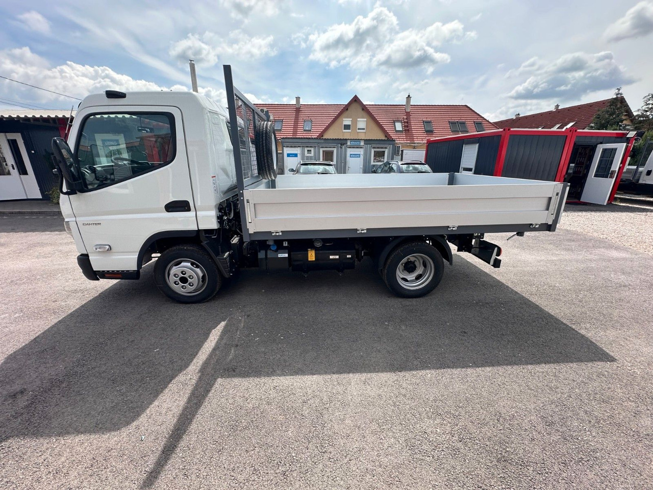 Mitsubishi Fuso Canter 3S13 Dreiseitenkipper - Kipper bestelwagen: afbeelding 3 Mitsubishi Fuso Canter 3S13 Dreiseitenkipper - Kipper bestelwagen: afbeelding 3