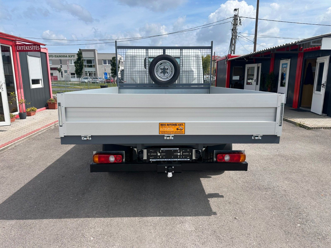 Mitsubishi Fuso Canter 3S13 Dreiseitenkipper - Kipper bestelwagen: afbeelding 5 Mitsubishi Fuso Canter 3S13 Dreiseitenkipper - Kipper bestelwagen: afbeelding 5