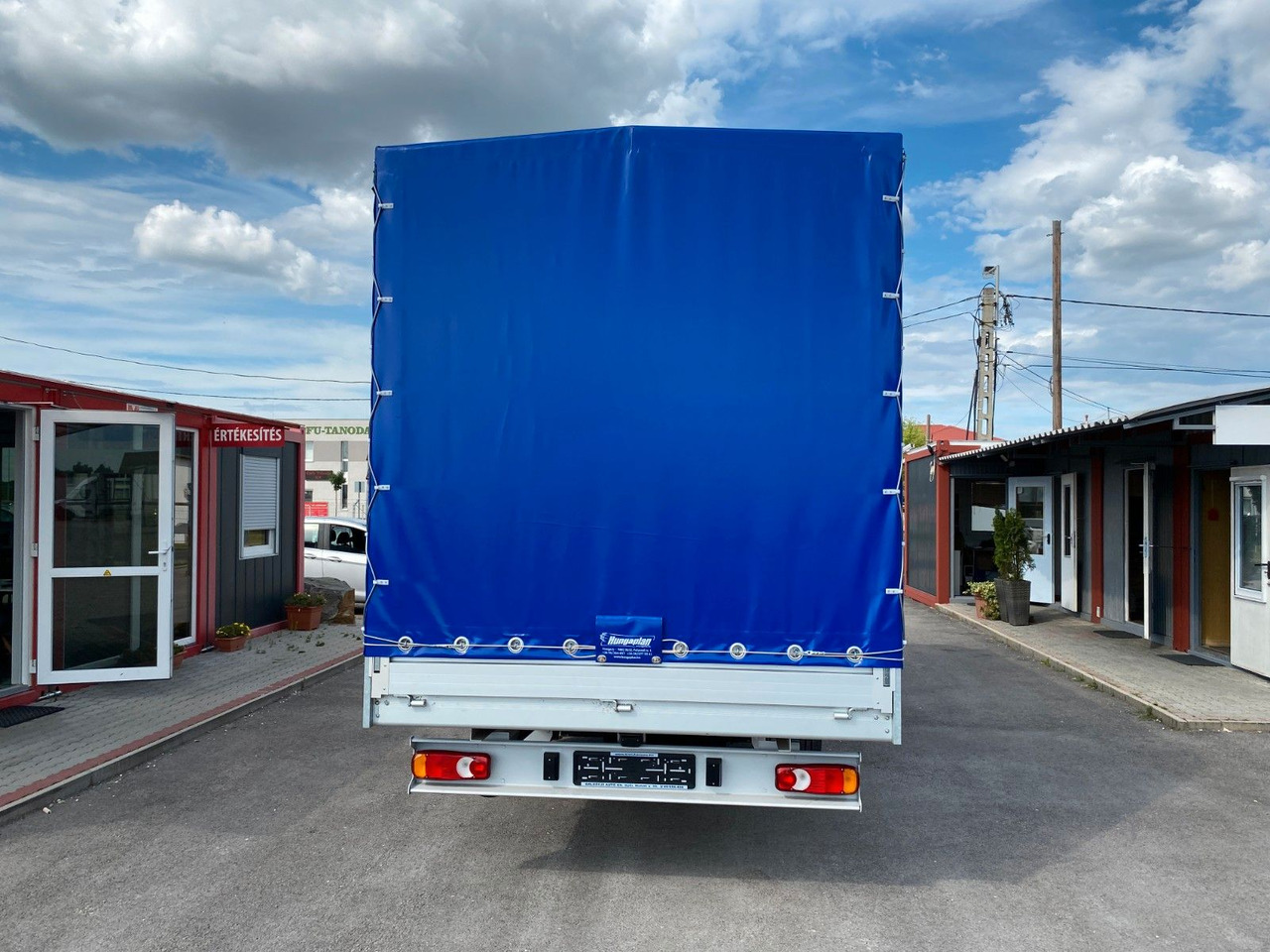 Peugeot BOXER CHC L4 HEAVY PRITSCHE+PLANE+SCHLAFKABINE - Huifzeil bedrijfswagen: afbeelding 5 Peugeot BOXER CHC L4 HEAVY PRITSCHE+PLANE+SCHLAFKABINE - Huifzeil bedrijfswagen: afbeelding 5