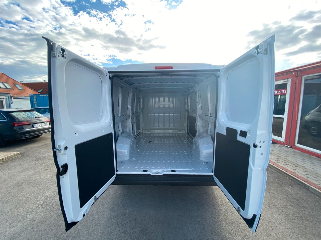 Peugeot Boxer - Kleine bestelwagen: afbeelding 4 Peugeot Boxer - Kleine bestelwagen: afbeelding 4