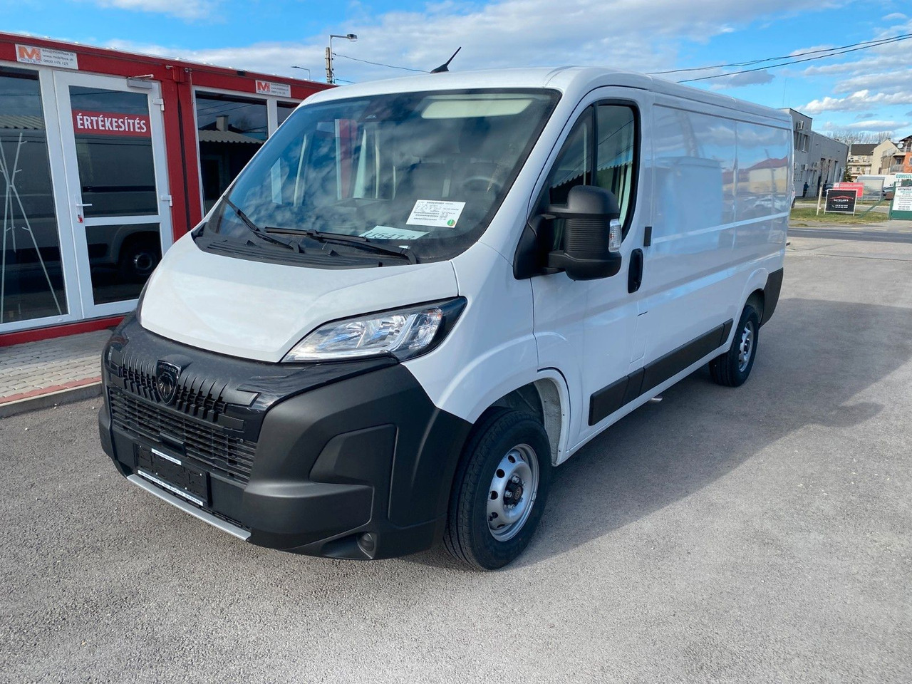 Peugeot Boxer - Kleine bestelwagen: afbeelding 1 Peugeot Boxer - Kleine bestelwagen: afbeelding 1