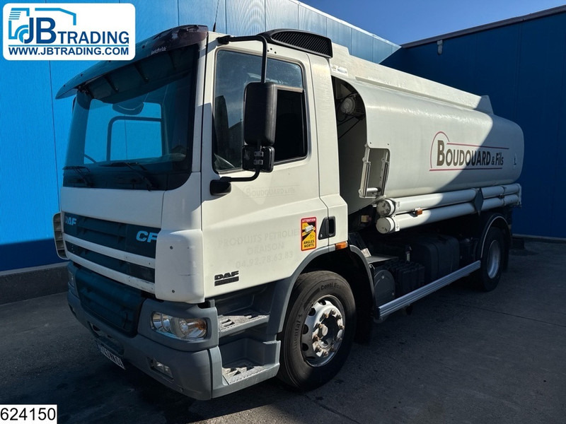 DAF CF 360 Euro 3, Fuel, Handgeschakeld, 14733 Liter, 5 Comp - Tankwagen: afbeelding 1 DAF CF 360 Euro 3, Fuel, Handgeschakeld, 14733 Liter, 5 Comp - Tankwagen: afbeelding 1
