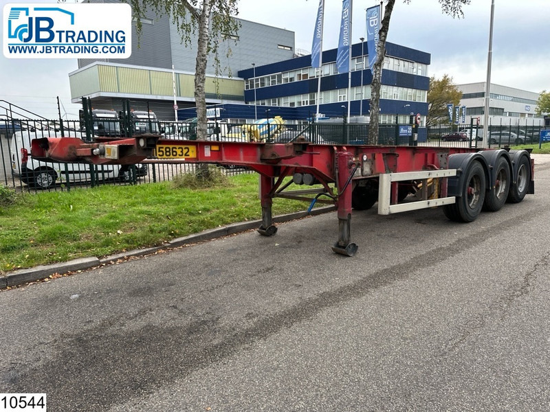 Dennison Chassis Twistlocks 20 FT - 30 FT - Containertransporter/ Wissellaadbak oplegger: afbeelding 1 Dennison Chassis Twistlocks 20 FT - 30 FT - Containertransporter/ Wissellaadbak oplegger: afbeelding 1