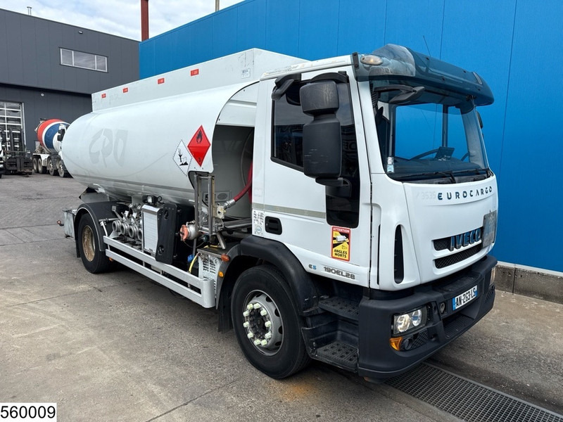 Iveco Eurocargo 190EL28 EURO 5, Fuel, 13390 liter, 4 Comp - Tankwagen: afbeelding 2 Iveco Eurocargo 190EL28 EURO 5, Fuel, 13390 liter, 4 Comp - Tankwagen: afbeelding 2