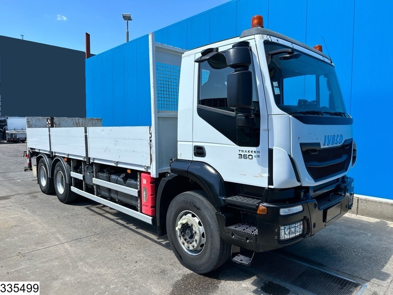 Iveco Trakker 360 6X4, EURO 6, Steel suspension - Vrachtwagen met open laadbak: afbeelding 3 Iveco Trakker 360 6X4, EURO 6, Steel suspension - Vrachtwagen met open laadbak: afbeelding 3