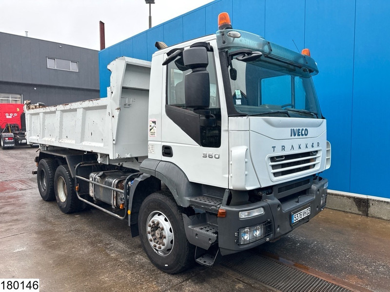 Iveco Trakker 360 6x4, EURO 4, Steel suspension, Manual - Kipper vrachtwagen: afbeelding 3 Iveco Trakker 360 6x4, EURO 4, Steel suspension, Manual - Kipper vrachtwagen: afbeelding 3