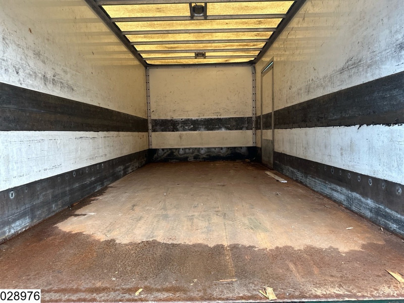 Mercedes-Benz Atego 1218 EURO 6 - Bakwagen: afbeelding 4 Mercedes-Benz Atego 1218 EURO 6 - Bakwagen: afbeelding 4