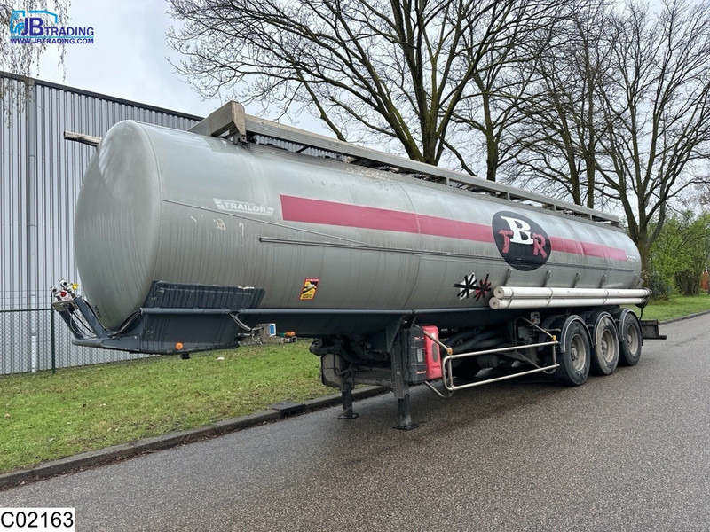Trailor Fuel 39919 Liter, 9 Compartments - Tankoplegger: afbeelding 1 Trailor Fuel 39919 Liter, 9 Compartments - Tankoplegger: afbeelding 1