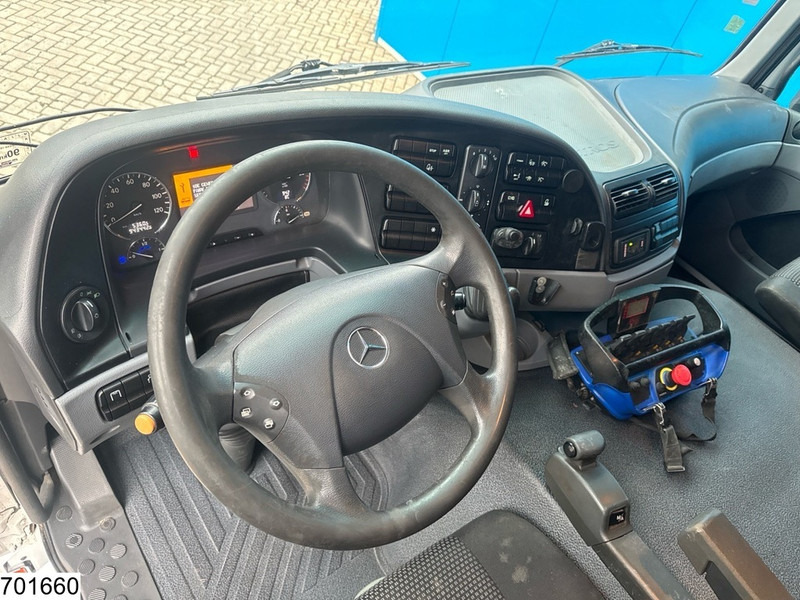 Mercedes-Benz Actros 1836 EURO 5, Fassi, Remote - Trekker: afbeelding 5 Mercedes-Benz Actros 1836 EURO 5, Fassi, Remote - Trekker: afbeelding 5
