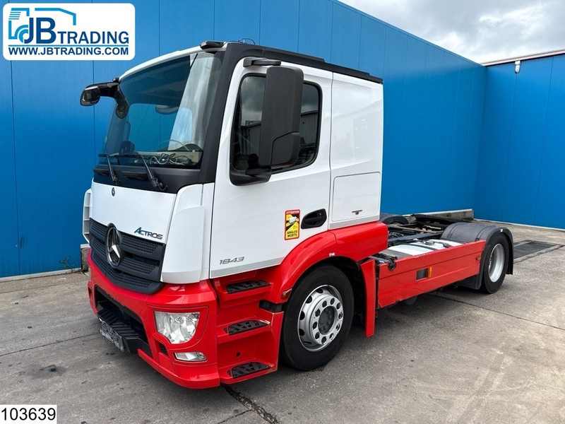 Mercedes-Benz Actros 1843 EURO 6, Retarder, PTO, LOHR, Standairco - Trekker: afbeelding 1 Mercedes-Benz Actros 1843 EURO 6, Retarder, PTO, LOHR, Standairco - Trekker: afbeelding 1