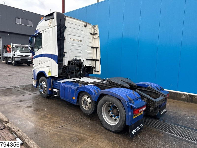 Volvo FH 500 6x2, EURO 6, RHD, Compressor - Trekker: afbeelding 4 Volvo FH 500 6x2, EURO 6, RHD, Compressor - Trekker: afbeelding 4