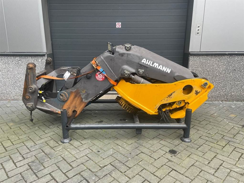 Ahlmann AS900-23115595-Lifting framework/Schaufelarm/Giek - Arm voor Bouwmachine: afbeelding 1 Ahlmann AS900-23115595-Lifting framework/Schaufelarm/Giek - Arm voor Bouwmachine: afbeelding 1