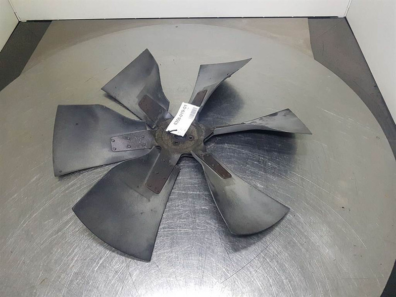 Case 921C - Fan/Lüfterrad/Koelvin - Motor voor Bouwmachine: afbeelding 2 Case 921C - Fan/Lüfterrad/Koelvin - Motor voor Bouwmachine: afbeelding 2