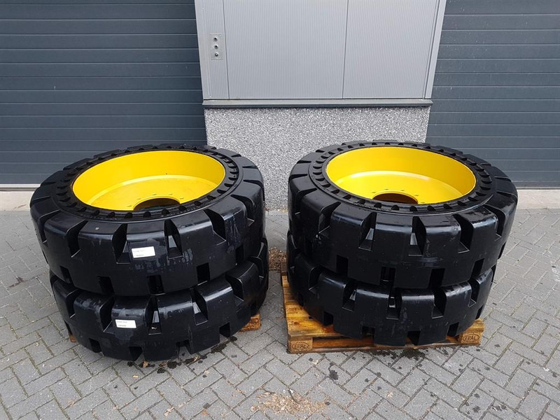 Cat 910/914 - 447-1131 - Tyre/Reifen/Band - Banden en velgen voor Bouwmachine: afbeelding 2 Cat 910/914 - 447-1131 - Tyre/Reifen/Band - Banden en velgen voor Bouwmachine: afbeelding 2