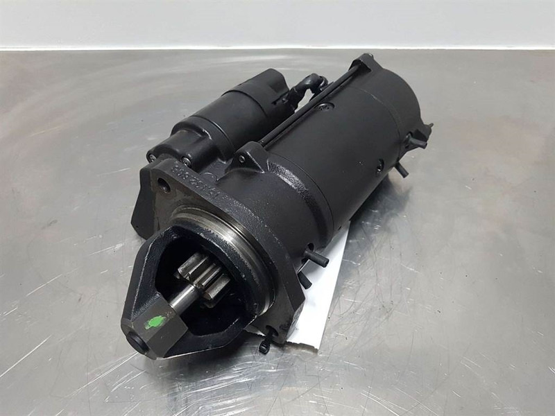 Deutz 12V 9T 4,0KW - Starter/Anlasser/Startmotor - Motor voor Bouwmachine: afbeelding 1 Deutz 12V 9T 4,0KW - Starter/Anlasser/Startmotor - Motor voor Bouwmachine: afbeelding 1