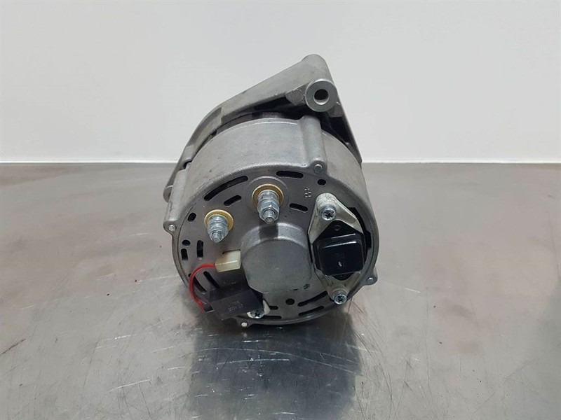 Deutz 28V 27A - Alternator/Lichtmaschine/Dynamo - Motor voor Bouwmachine: afbeelding 5 Deutz 28V 27A - Alternator/Lichtmaschine/Dynamo - Motor voor Bouwmachine: afbeelding 5