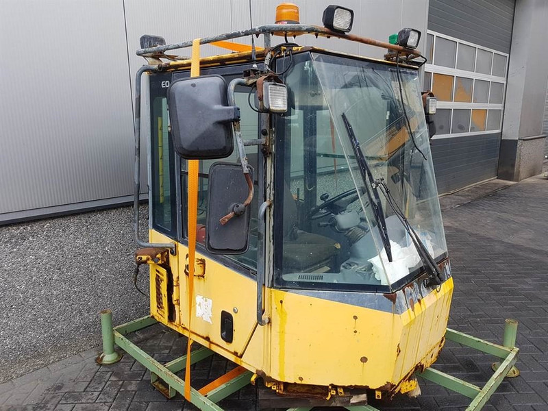 Komatsu WA 320 - 5H - Cabin/Kabine/Cabine - Cabine en interieur voor Bouwmachine: afbeelding 2 Komatsu WA 320 - 5H - Cabin/Kabine/Cabine - Cabine en interieur voor Bouwmachine: afbeelding 2