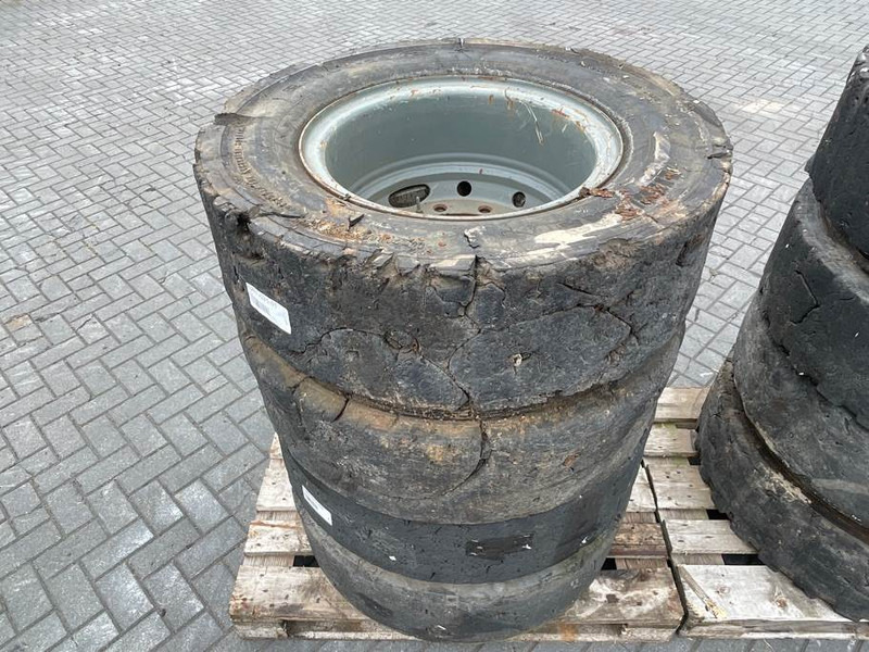Liebherr 10.00-20 - Tire/Reifen/Band - Banden en velgen voor Bouwmachine: afbeelding 4 Liebherr 10.00-20 - Tire/Reifen/Band - Banden en velgen voor Bouwmachine: afbeelding 4