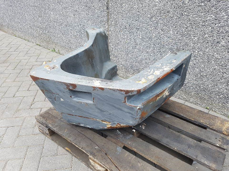 Liebherr L514 - 8925057 - Counterweight/Heckgewicht - Frame/ Chassis: afbeelding 1 Liebherr L514 - 8925057 - Counterweight/Heckgewicht - Frame/ Chassis: afbeelding 1