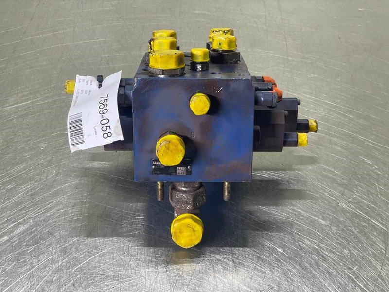 Liebherr L524-Liebherr 10675942-Valve/Ventile/Ventiel - Hydraulica voor Bouwmachine: afbeelding 2 Liebherr L524-Liebherr 10675942-Valve/Ventile/Ventiel - Hydraulica voor Bouwmachine: afbeelding 2