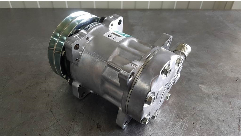 SANDEN SD7H15-S8220-Compressor/Kompressor/Aircopom - Airco compressor voor Bouwmachine: afbeelding 2 SANDEN SD7H15-S8220-Compressor/Kompressor/Aircopom - Airco compressor voor Bouwmachine: afbeelding 2