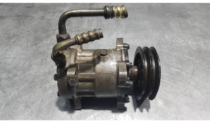 SANDEN U4652 - Compressor/Kompressor/Aircopomp - Airco compressor voor Bouwmachine: afbeelding 2 SANDEN U4652 - Compressor/Kompressor/Aircopomp - Airco compressor voor Bouwmachine: afbeelding 2