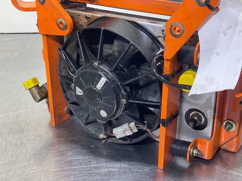 Schaeff - Cooler/Kühler/Koeler - Motor voor Bouwmachine: afbeelding 5 Schaeff - Cooler/Kühler/Koeler - Motor voor Bouwmachine: afbeelding 5